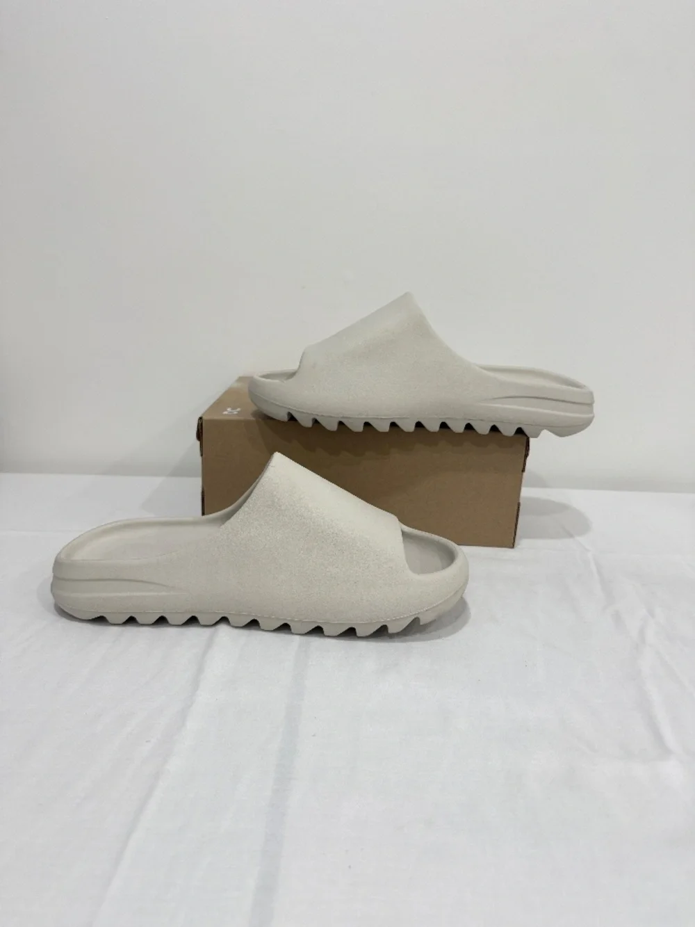Used W/O Box! Men's Yeezy YS-01 Beige Cream Comfy Summer Sandal Slides Size 13